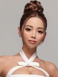 りり（UNJOUR）
