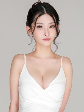 ひかる（UNJOURミナミ）